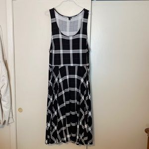 Torrid Black White Plaid Midi Dress